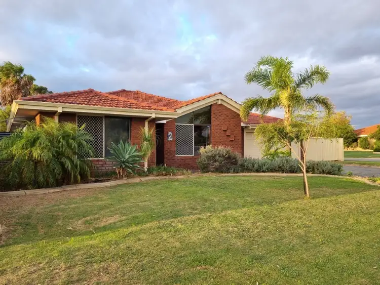 2 Vanguard Crt, Port Kennedy WA 6172