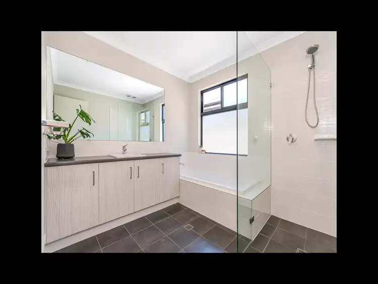 Seventh view of Homely house listing, 8 Tooma Close, Lakelands WA 6180