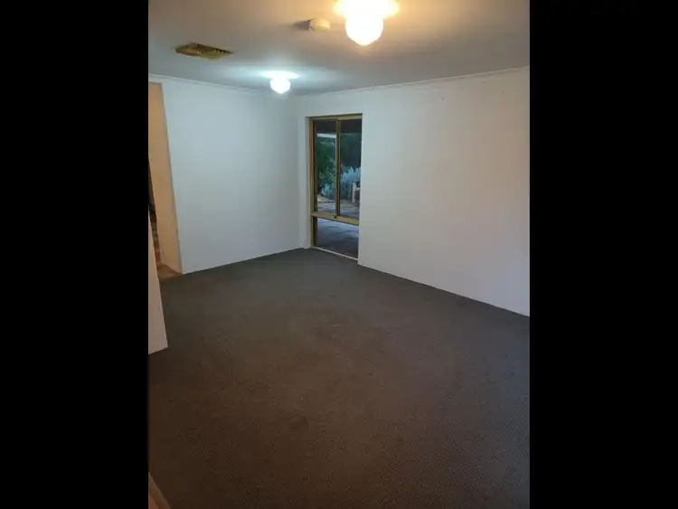 Sixth view of Homely house listing, 1 Laslett Circle, Mundaring WA 6073