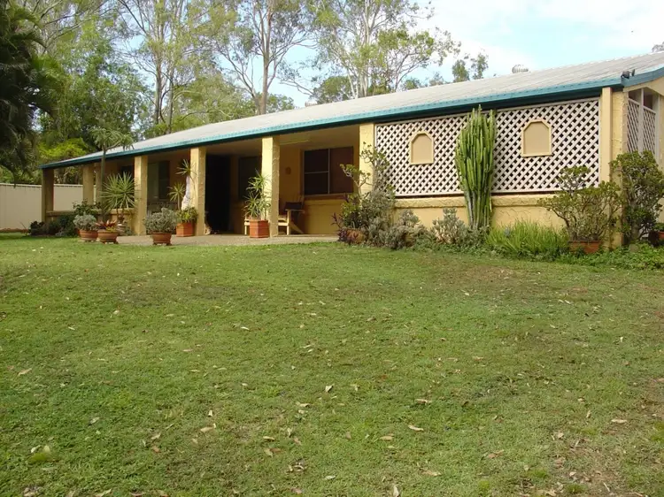 17 Third Avenue, Barellan Point QLD 4306