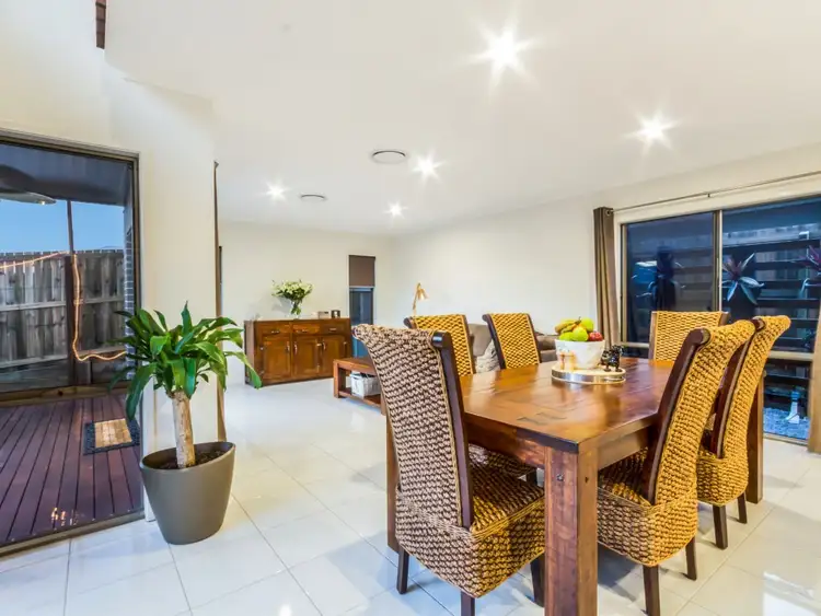 Sixth view of Homely house listing, 32 Barrington Circuit, Waterford QLD 4133