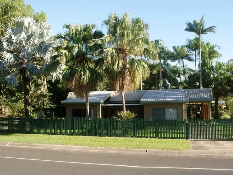 1 Banning Avenue, Brinsmead QLD 4870