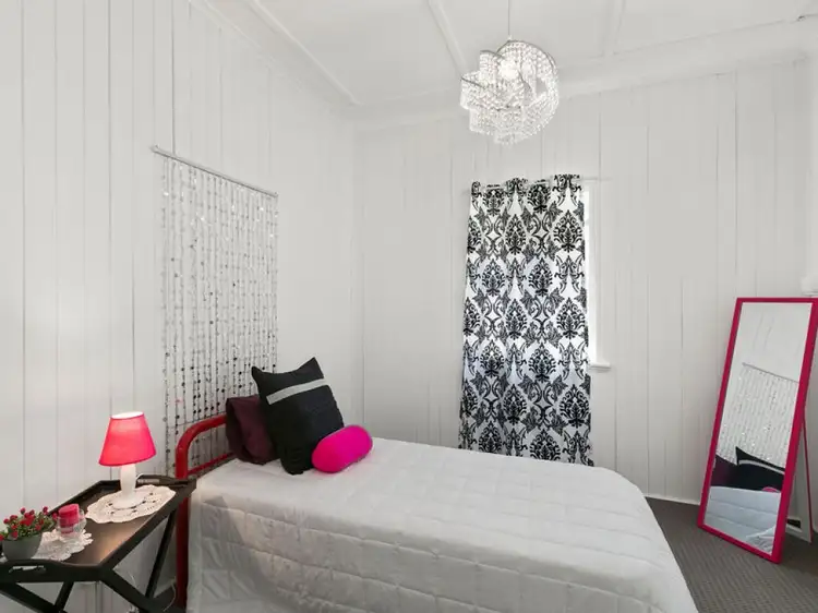 142 Selina Street, Wynnum QLD 4178