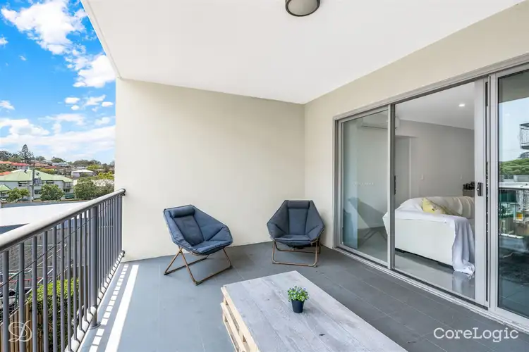 4/11 Gordon Parade, Everton Park QLD 4053