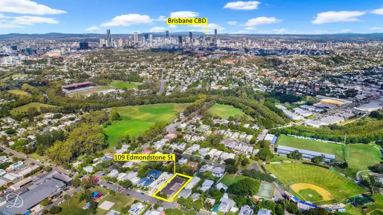 109 Edmondstone Street, Newmarket QLD 4051