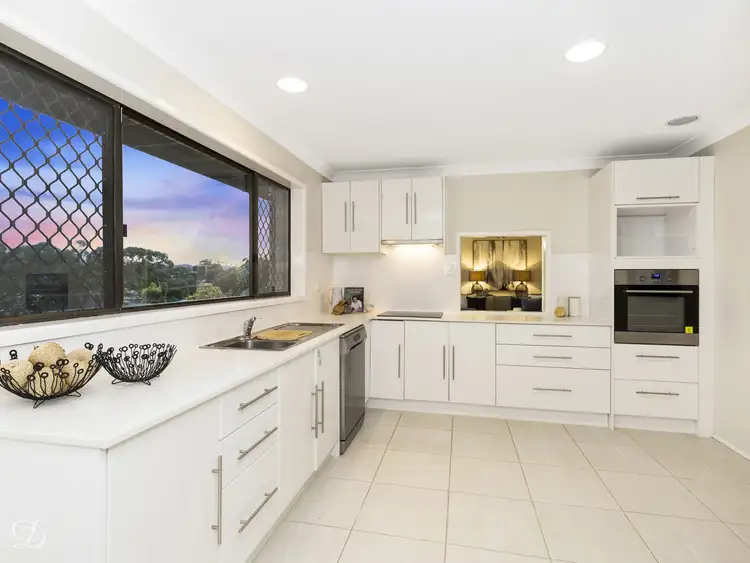 23 Acacia Street, Everton Hills QLD 4053