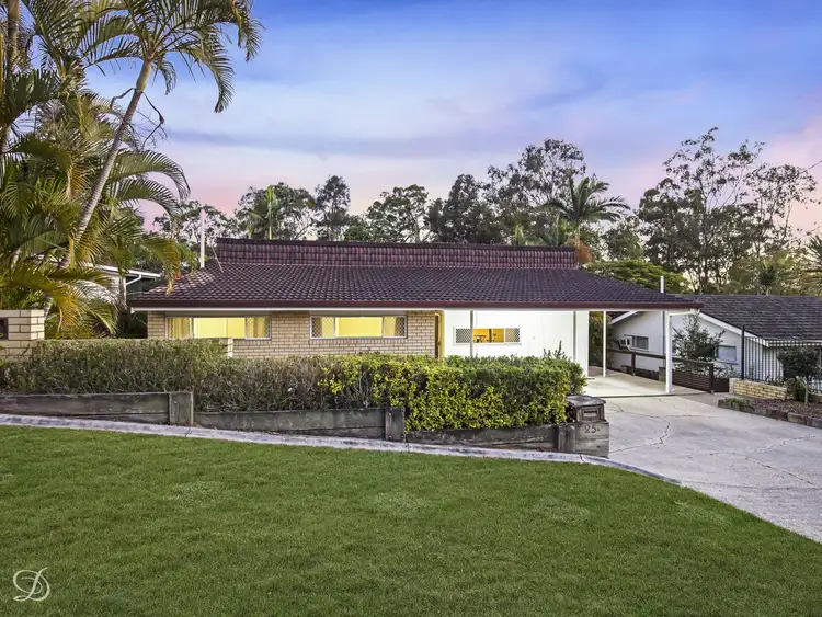 25 Fairway Outlook, Arana Hills QLD 4054