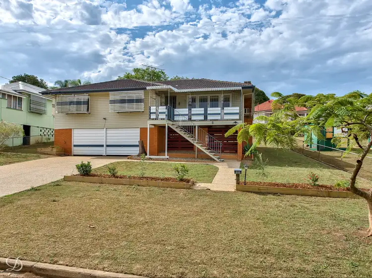 95 Heliopolis Parade, Mitchelton QLD 4053