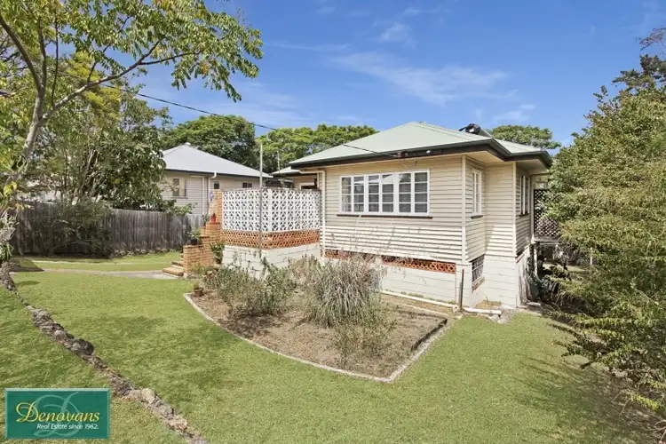 10 Mooney Street, Keperra QLD 4054