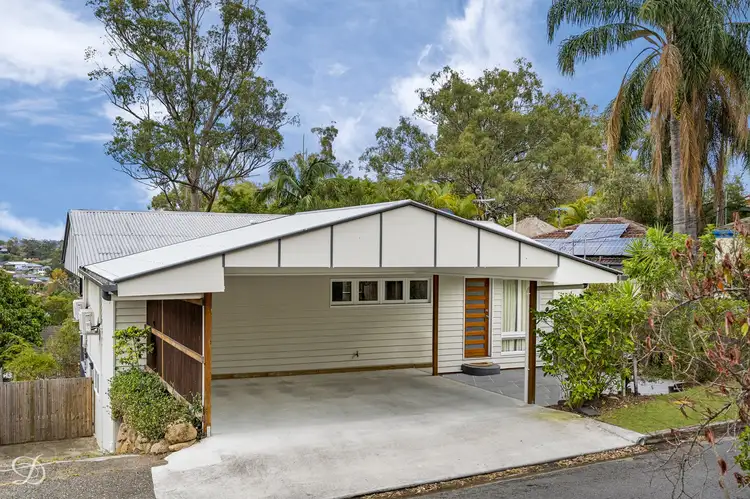 35 Kumbari Cresent, Mitchelton QLD 4053