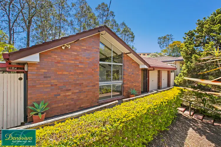 27 Barney Street, Arana Hills QLD 4054