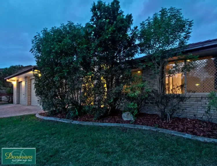 4 Vauton Court, Arana Hills QLD 4054