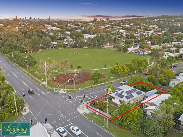 702 Samford Road, Mitchelton QLD 4053