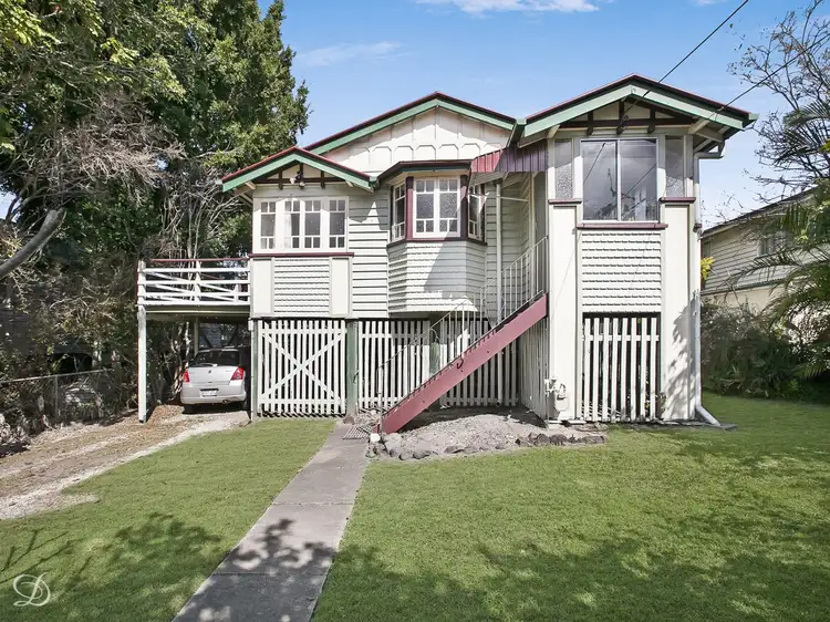 33 Oliver Street, Kedron QLD 4031