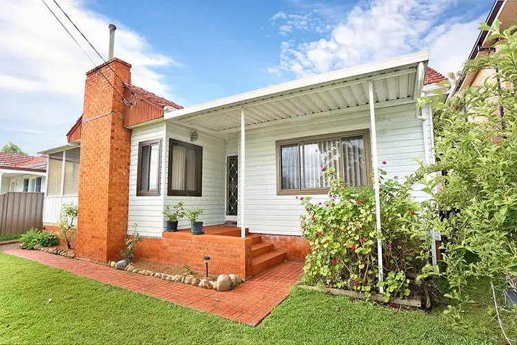 7 Biara St, Chester Hill NSW 2162