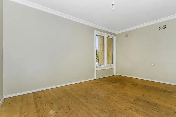 Sixth view of Homely house listing, 19 Nambucca Dr, Woy Woy NSW 2256