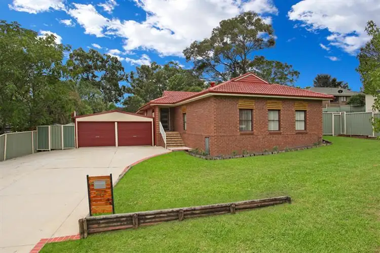 42 Farmview Dr, Cranebrook NSW 2749