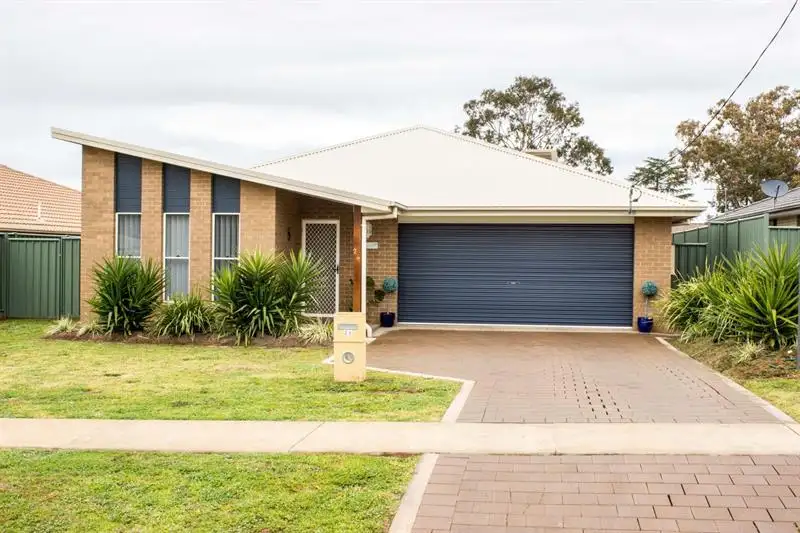 Main view of Homely house listing, 24 Linda Dr, Dubbo NSW 2830