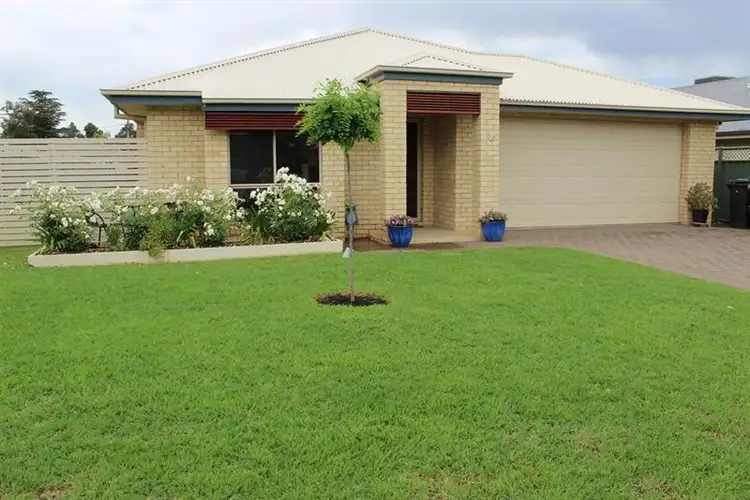 66 Dunheved Cir, Dubbo NSW 2830