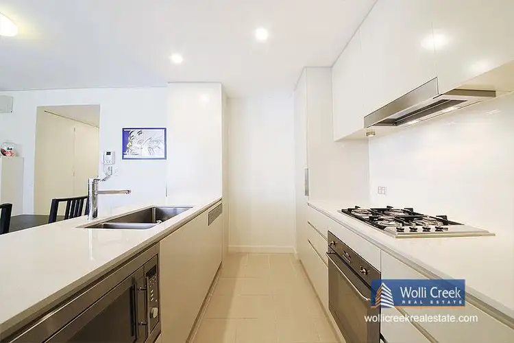 Fifth view of Homely apartment listing, 304/2 Discovery Point Pl, Wolli Creek NSW 2205