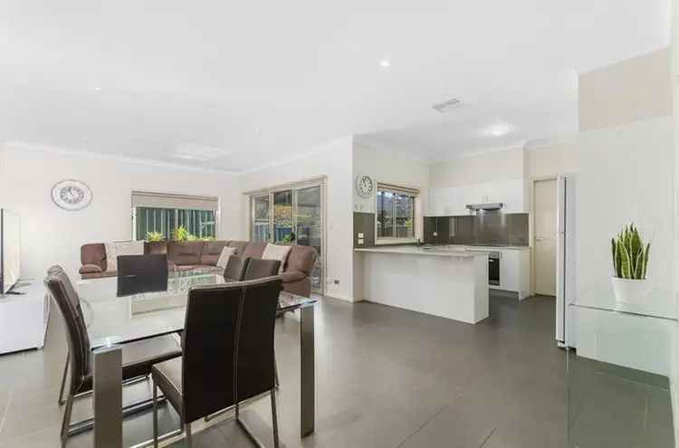 2/107 Campbell St, Woonona NSW 2517