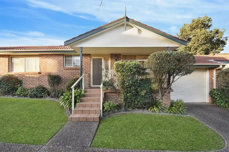 Main view of Homely villa listing, 3/4 Wattle St, Peakhurst NSW 2210