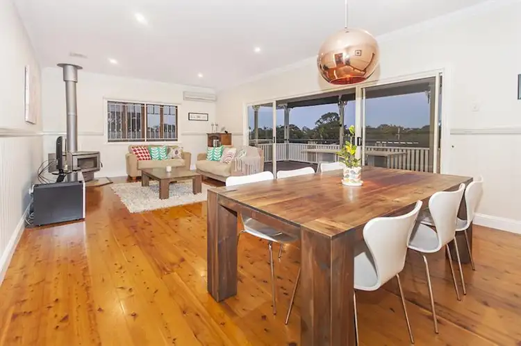 4 Orford St, Tarragindi QLD 4121