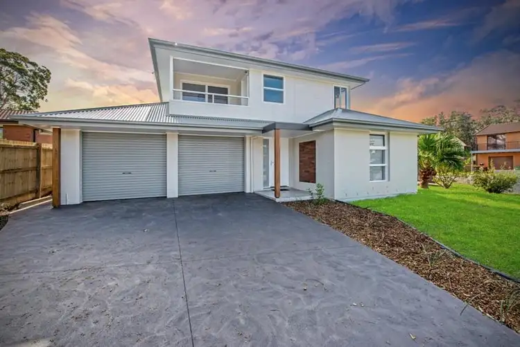 11 Woodland Pkwy, Buff Point NSW 2262