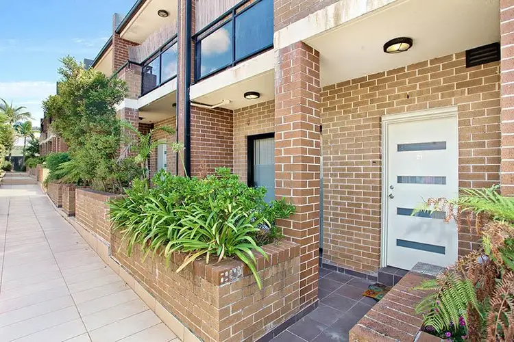 Second view of Homely townhouse listing, 21/9-19 Heath St, Asquith NSW 2077