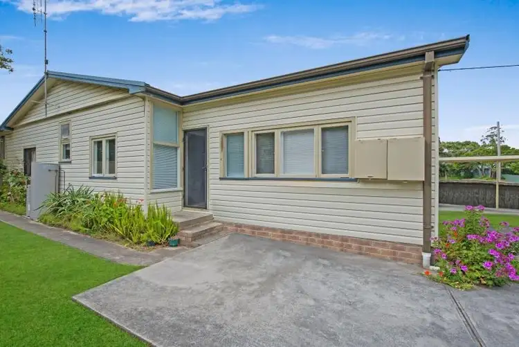 Third view of Homely house listing, 7 Canton Beach Rd, Toukley NSW 2263