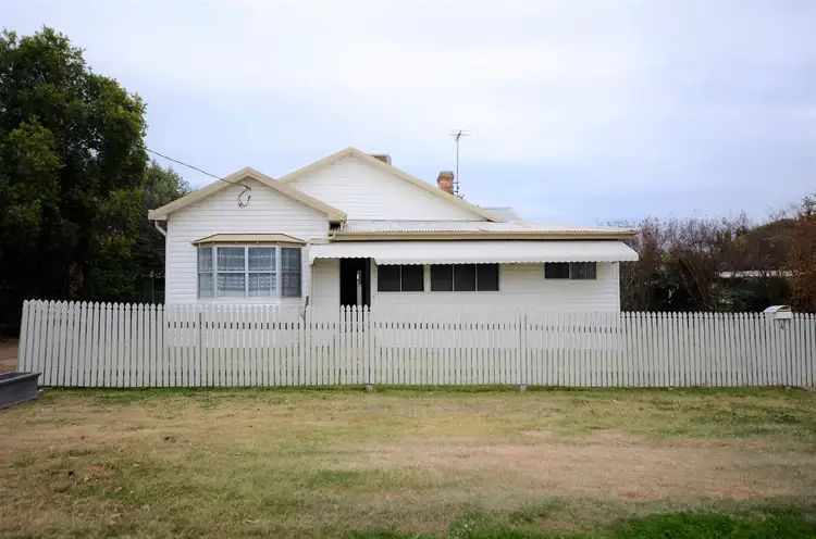 4 Dalton  Street, Boggabri NSW 2382