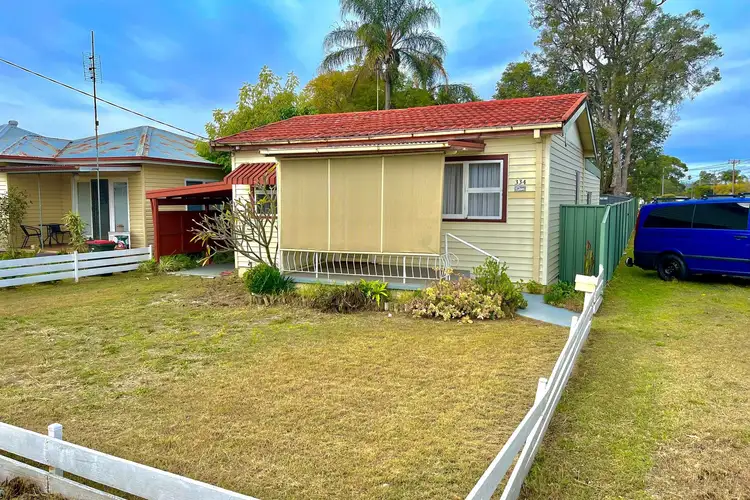 334 Ocean Beach Road, Umina Beach NSW 2257