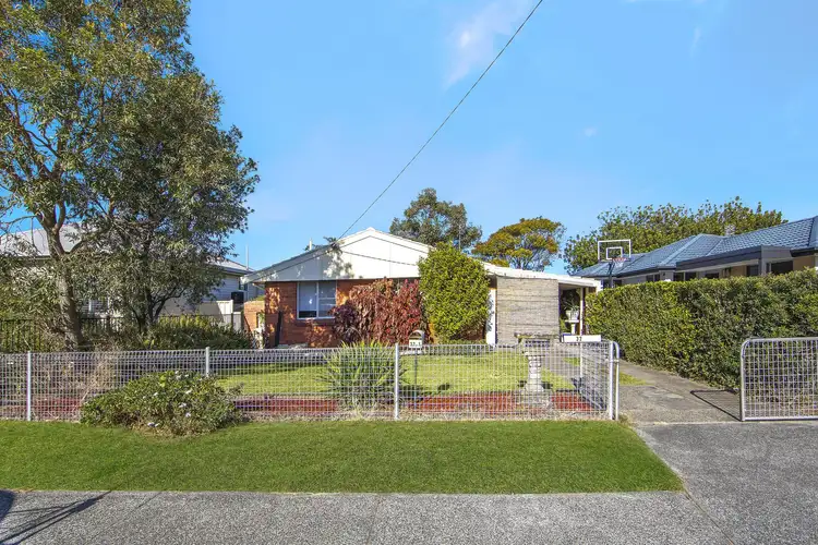 Main view of Homely house listing, 32 Wellington Street, Umina Beach NSW 2257