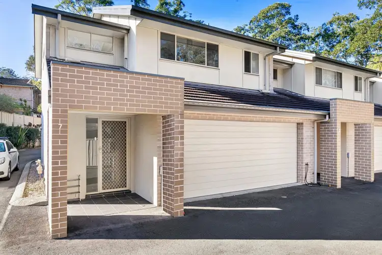 7/20A Kinarra Avenue, Wyoming NSW 2250