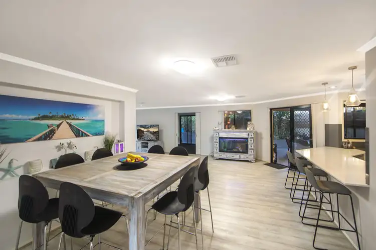 Sixth view of Homely house listing, 42 MacDougall Crescent, Hamlyn Terrace NSW 2259
