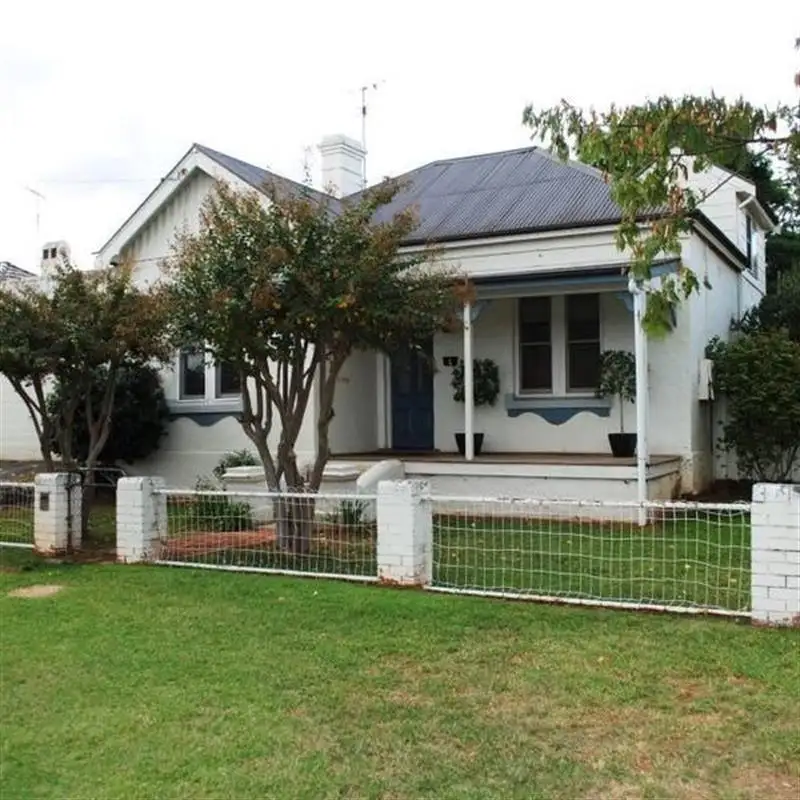 Main view of Homely house listing, 8 Raglan Street, Tamworth NSW 2340