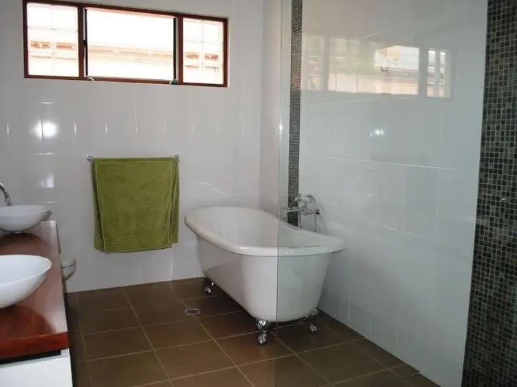 Fourth view of Homely house listing, 8 Raglan Street, Tamworth NSW 2340