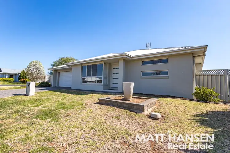 Fourth view of Homely house listing, 17 Lansdowne Drive, Dubbo NSW 2830