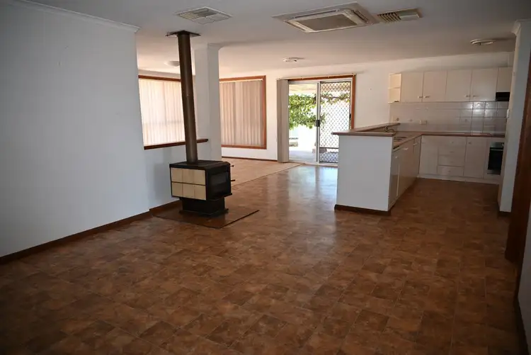 Sixth view of Homely house listing, 4 Edwards Crescent, Waikerie SA 5330