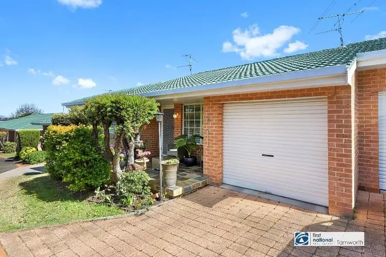 2/157 Carthage Street, Tamworth NSW 2340