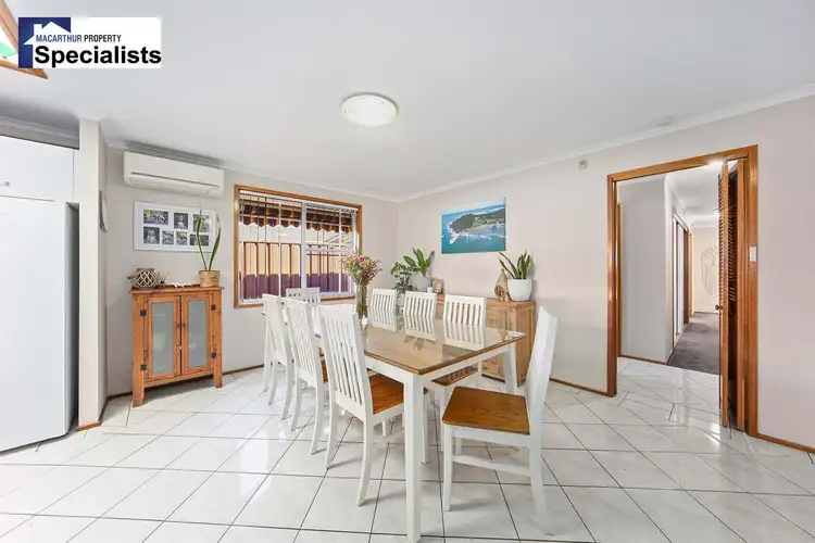 Fourth view of Homely house listing, 18 Mackenzie Place, Kearns NSW 2558