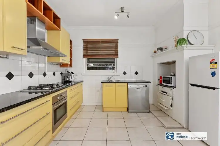 Sixth view of Homely house listing, 2 Dowell Avenue, Tamworth NSW 2340