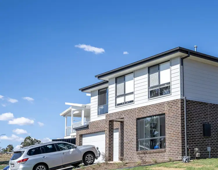 16 Mountain Vista, Orange NSW 2800
