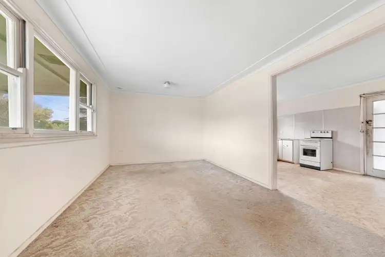 Fifth view of Homely house listing, 5 Azalea Avenue, Woy Woy NSW 2256