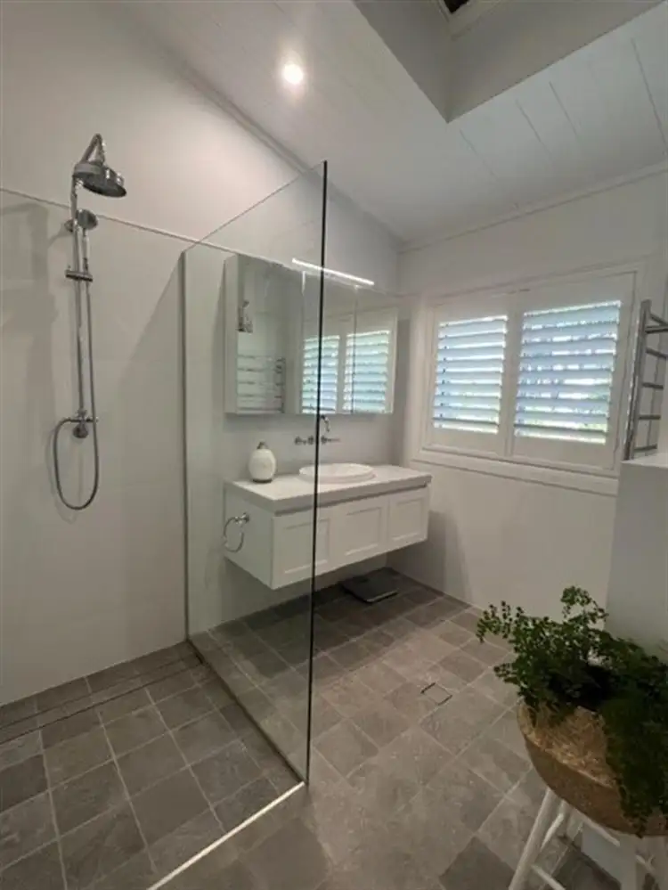 Fifth view of Homely house listing, 124 Fitzroy Street, Tamworth NSW 2340