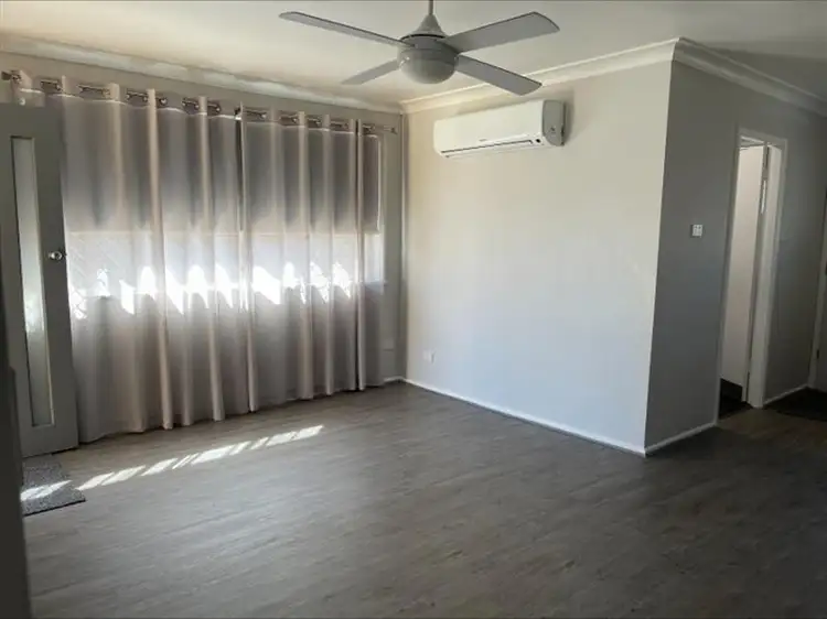 Second view of Homely unit listing, 2/11 Yarmouth Parade, Tamworth NSW 2340