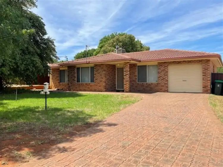 Main view of Homely house listing, 14 Lindsay Place, Dubbo NSW 2830