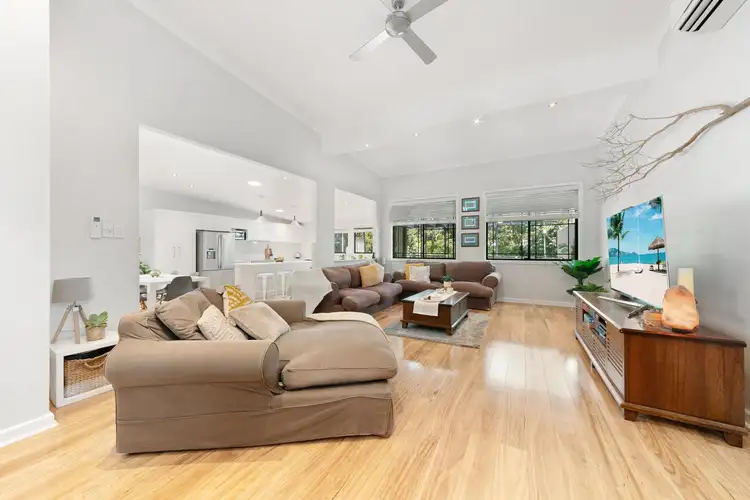 Fifth view of Homely house listing, 4 Scott Street, Point Clare NSW 2250