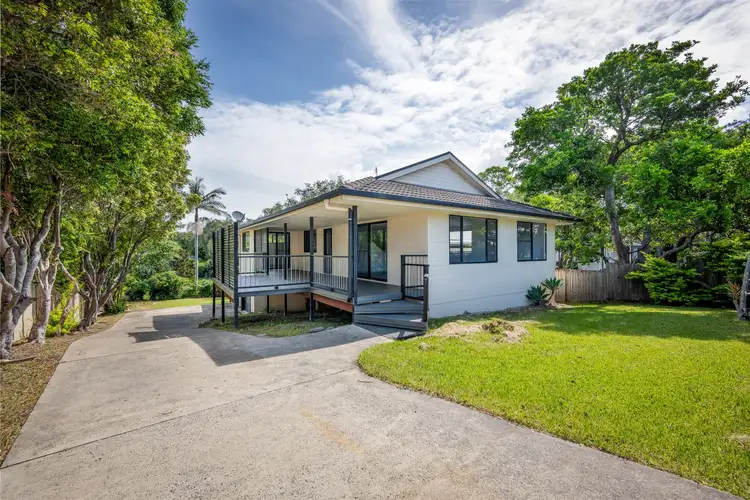 102 Diamond Head Drive, Sandy Beach NSW 2456