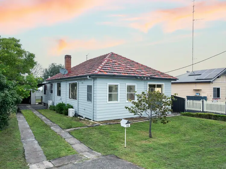 50 Deane Street, Belmont NSW 2280